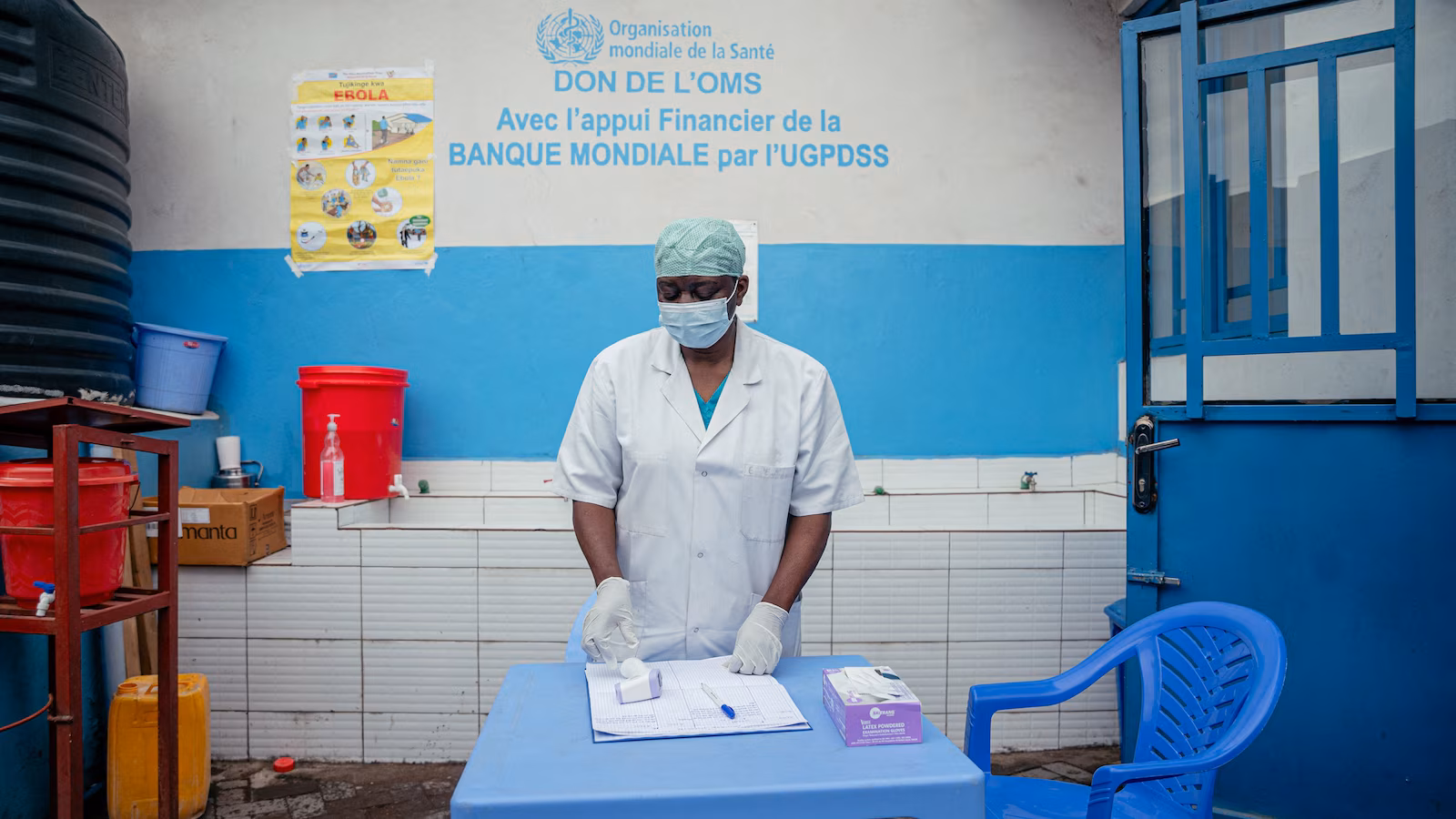 'Out of control': Doctors on the front line of Ebola outbreak speak out eboloa 1 gty gmh 260528 1779981069772 hpmain 16x9.jpg