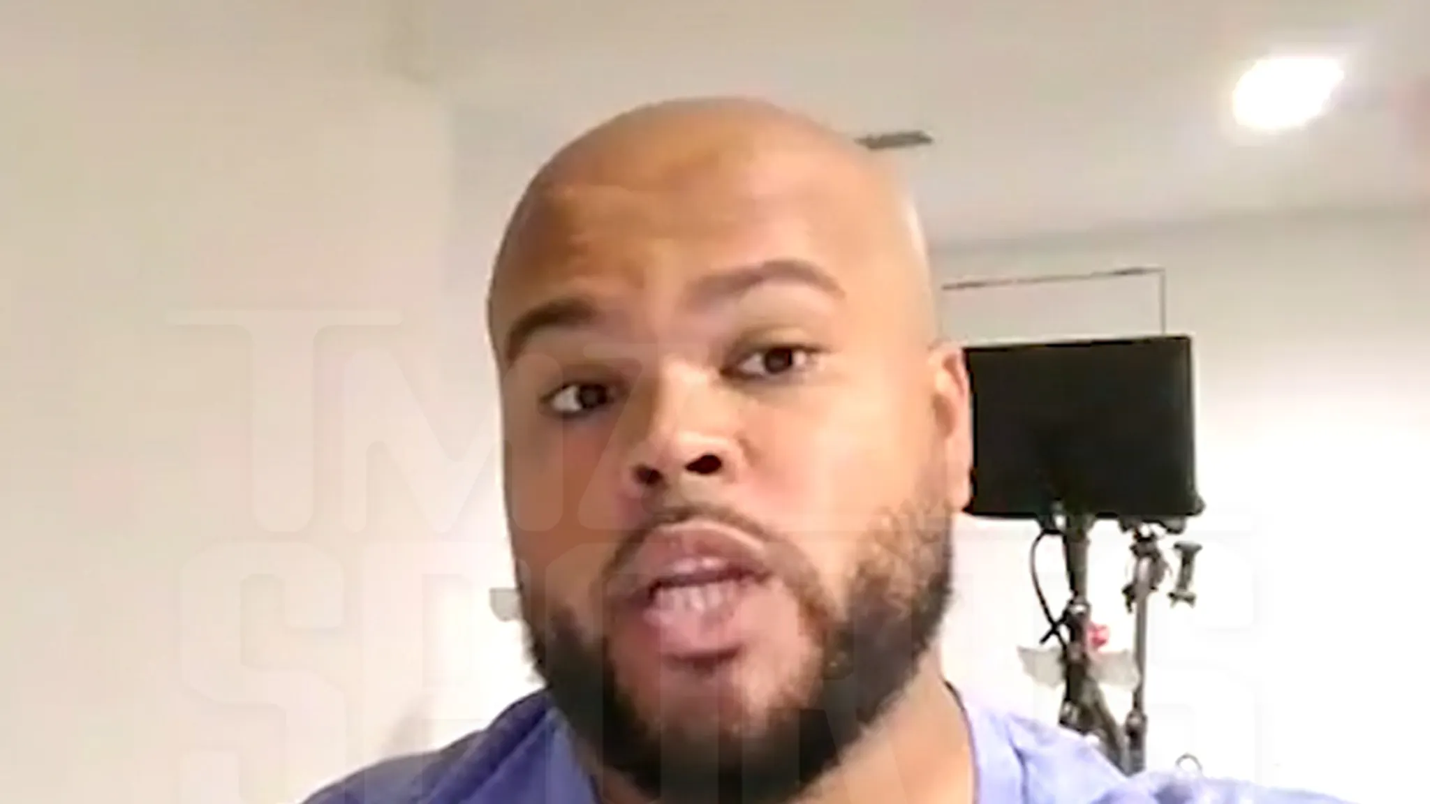 Jermaine Eluemunor Says Jaxson Dart Can Be Best QB In The NFL b22d8bcebd47483aad7d68f3290bc17d xl.jpg