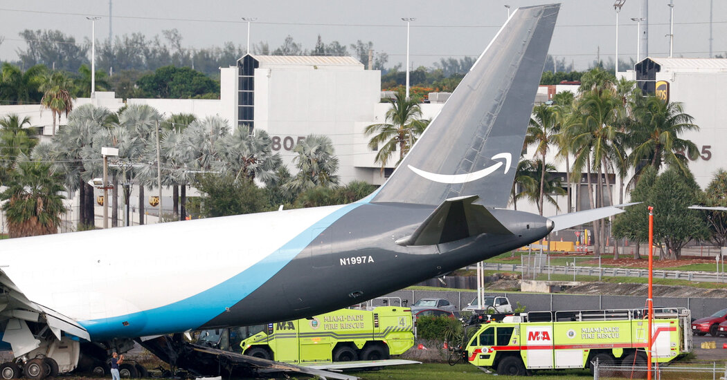 07nat wwk miami crash1 wgqk facebookjumbo.jpg