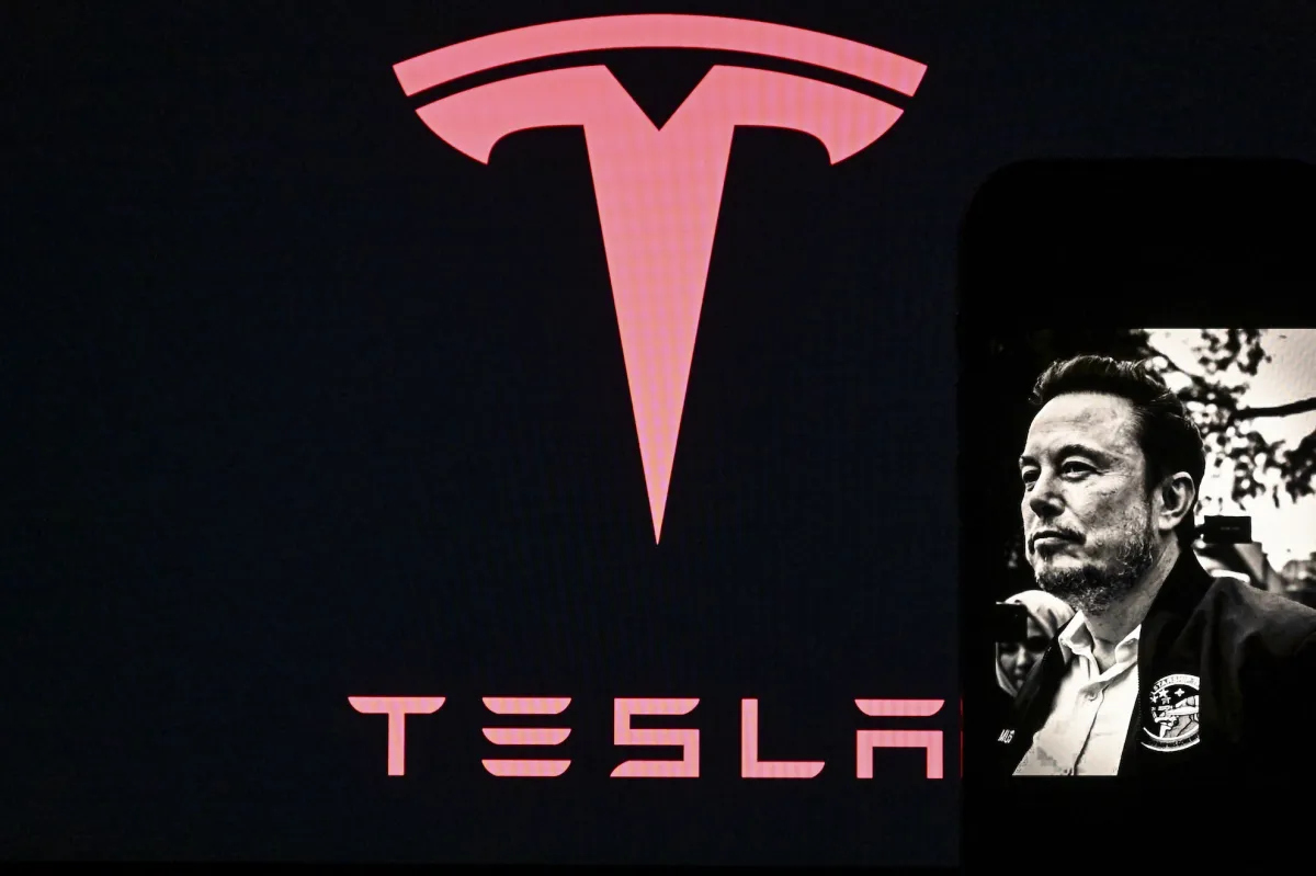 elon tesla getty.jpg